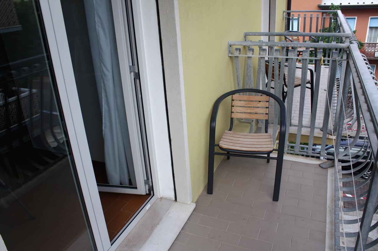 Hotel Helga Caorle Exteriör bild